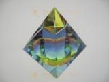 Kristallen Piramide kleur 5x5