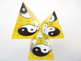 Kristallen piramide ying yang geel 4x4
