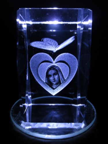 3d laserblok met Maria in een hart